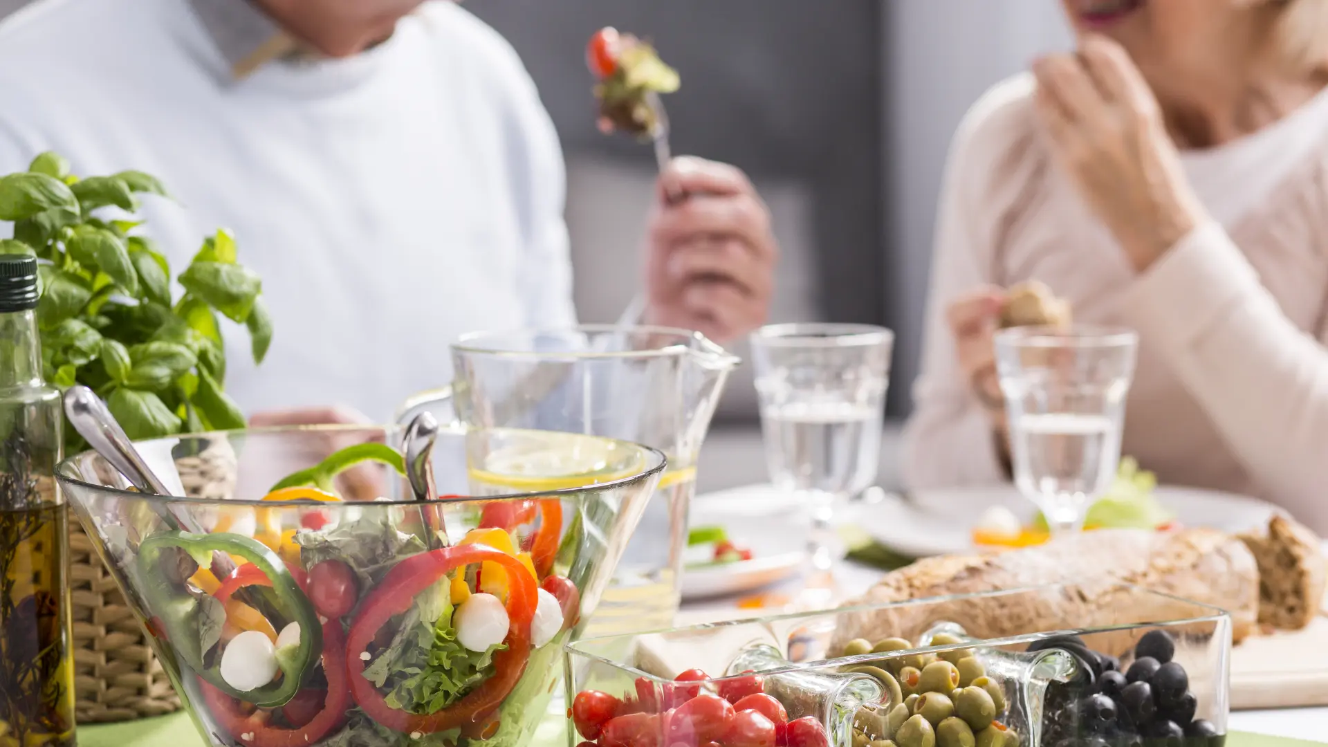 La edad límite a la que debes empezar a comer más sano para reducir el riesgo de demencia en un 25%