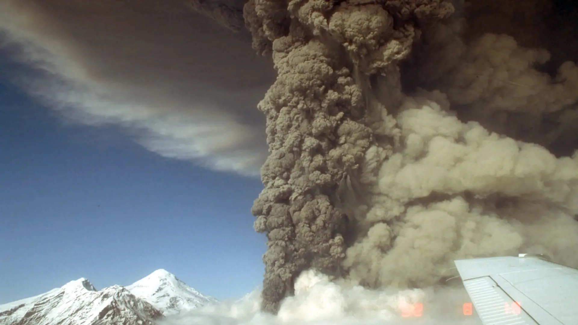 Alerta en Estados Unidos: los expertos avisan de que un volcán puede entrar en erupción "en semanas"