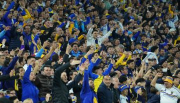 Boca vs Lanús: la Bombonera explotó por primera vez contra Riquelme e insultó a los jugadores y la comisión directiva