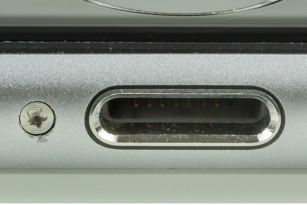 El invento más raro que ha popularizado Apple no es el teléfono inteligente, ni la realidad virtual. Es este tornillo