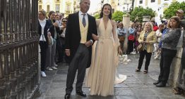 El vestido de novia de Pepa Astolfi, diseñado por ella misma: «Me divertía más superponer piezas y versionar un mismo vestido que hacerme dos»