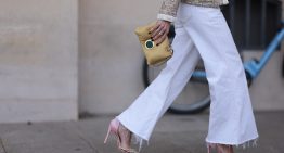 Los vaqueros blancos que de verdad importan esta primavera, dónde comprarlos y cuál es su manual de uso
