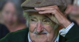5 frases de Pepe Mujica sobre la felicidad: «No es algo que se busque, es algo que se construye día a día»