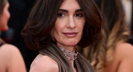 Por qué el nuevo bob italiano que lleva Paz Vega es el corte de pelo definitivo de la primavera que seduce tanto a los 50 como a los 25