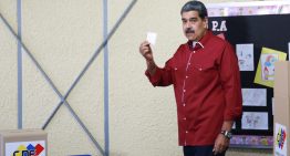 Más vigilancia y eliminar elección directa: la reforma al estilo cubano que quiere imponer Maduro en Venezuela