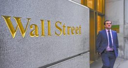 Wall Street sube entusiasmado por anuncio de acuerdo entre EU y Reino Unido
