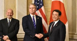 Enviado japonés califica negociación arancelaria con Estados Unidos de «constructiva»
