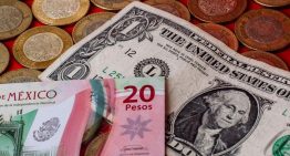 Debilidad del dólar apoya al peso que se aprecia 7.15% en lo que va del 2025