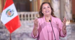 La aprobación de la presidenta de Perú se desploma a apenas 2% en abril