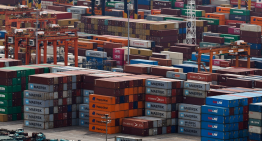 Tregua comercial entre China y EU reaviva demanda de portacontenedores y genera atascos