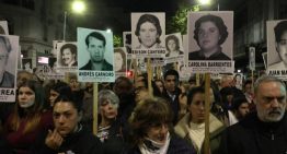Masiva Marcha del Silencio cumple 30 años en Uruguay reclamando dónde están los desaparecidos
