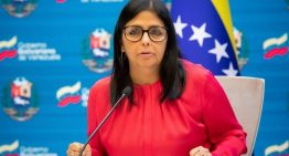 Salario sigue estancado, pero Delcy Rodríguez elogió el “paupérrimo” anuncio de Nicolás Maduro