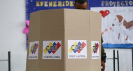 El País: Alta abstención y denuncias de ilegitimidad marcan las elecciones en Venezuela