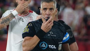 AFA confirmó los árbitros de semifinales del Torneo Apertura: quiénes dirigen Independiente-Huracán y San Lorenzo-Platense