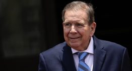 Edmundo González alerta de la «grave violación de DDHH» contra su yerno preso en Venezuela