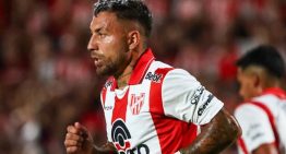 Polémica con Damián Batallini: el futbolista fue escrachado en redes por manejar a 172 km/h tomando mate y se cruzó con un hincha