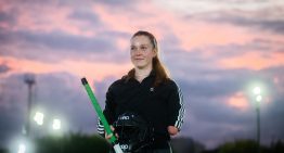 Pepa Converset, una luchadora del hockey sobre césped: es la arquera de Ferro a pesar de que le amputaron un antebrazo a los 6 meses