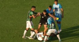 Escalofriante lesión del capitán de Nueva Chicago, Stefano Callegari, contra Gimnasia de Jujuy en la Primera Nacional