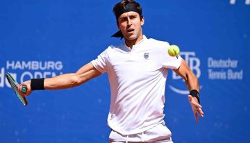 Tomás Etcheverry dio otro paso en Hamburgo, se metió en octavos de final y quiere revertir su magro presente