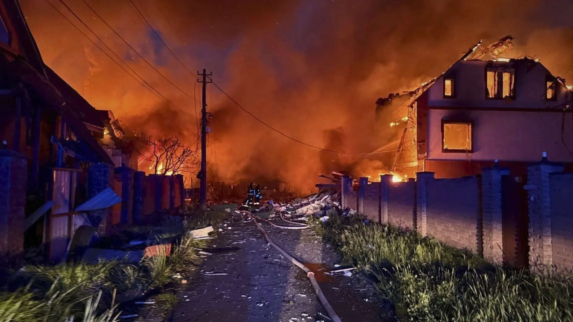 Rusia lanza un ataque a gran escala sobre Ucrania: al menos 12 muertos y una veintena de heridos en Kiev y otras ciudades