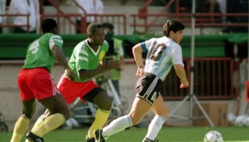 Murió un histórico jugador de Camerún que formó parte del batacazo contra Argentina en el Mundial 90
