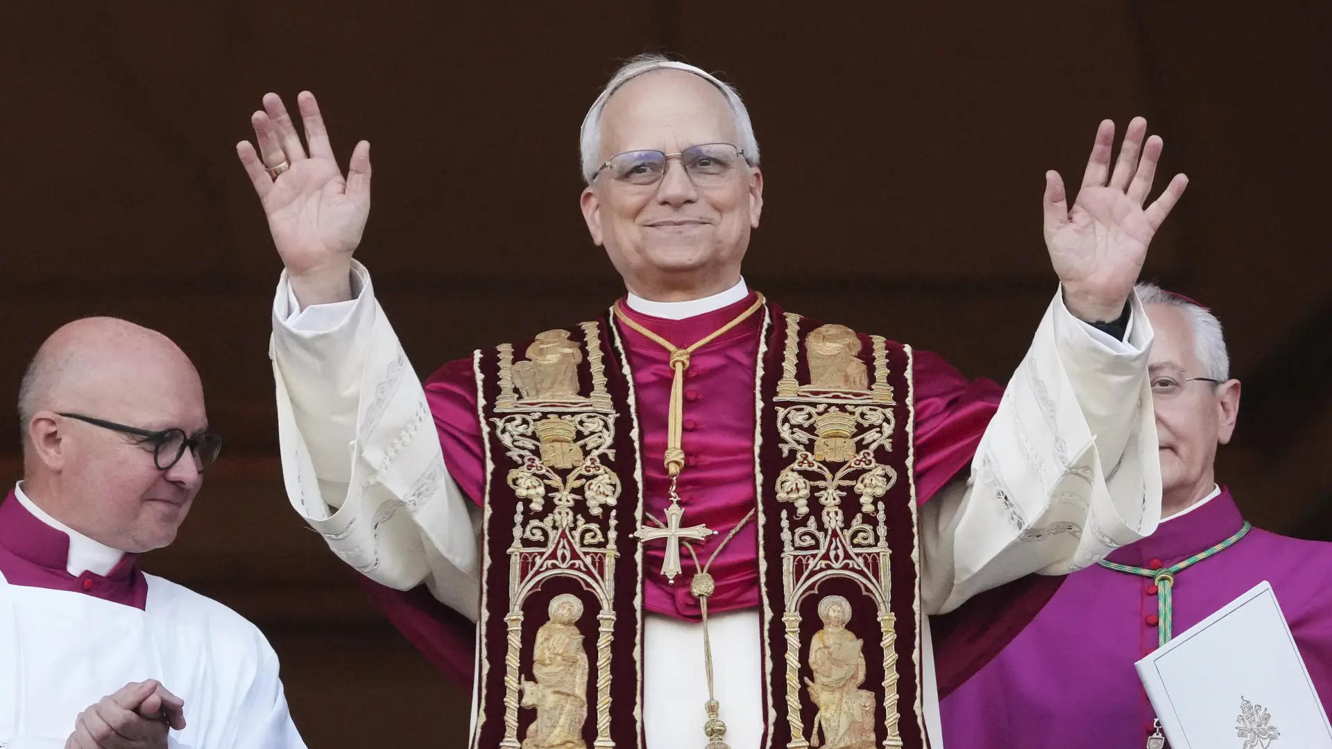 El primer discurso del nuevo Papa y sus mejores frases: "Debemos ser una Iglesia abierta a recibir a todos los que lo necesiten"