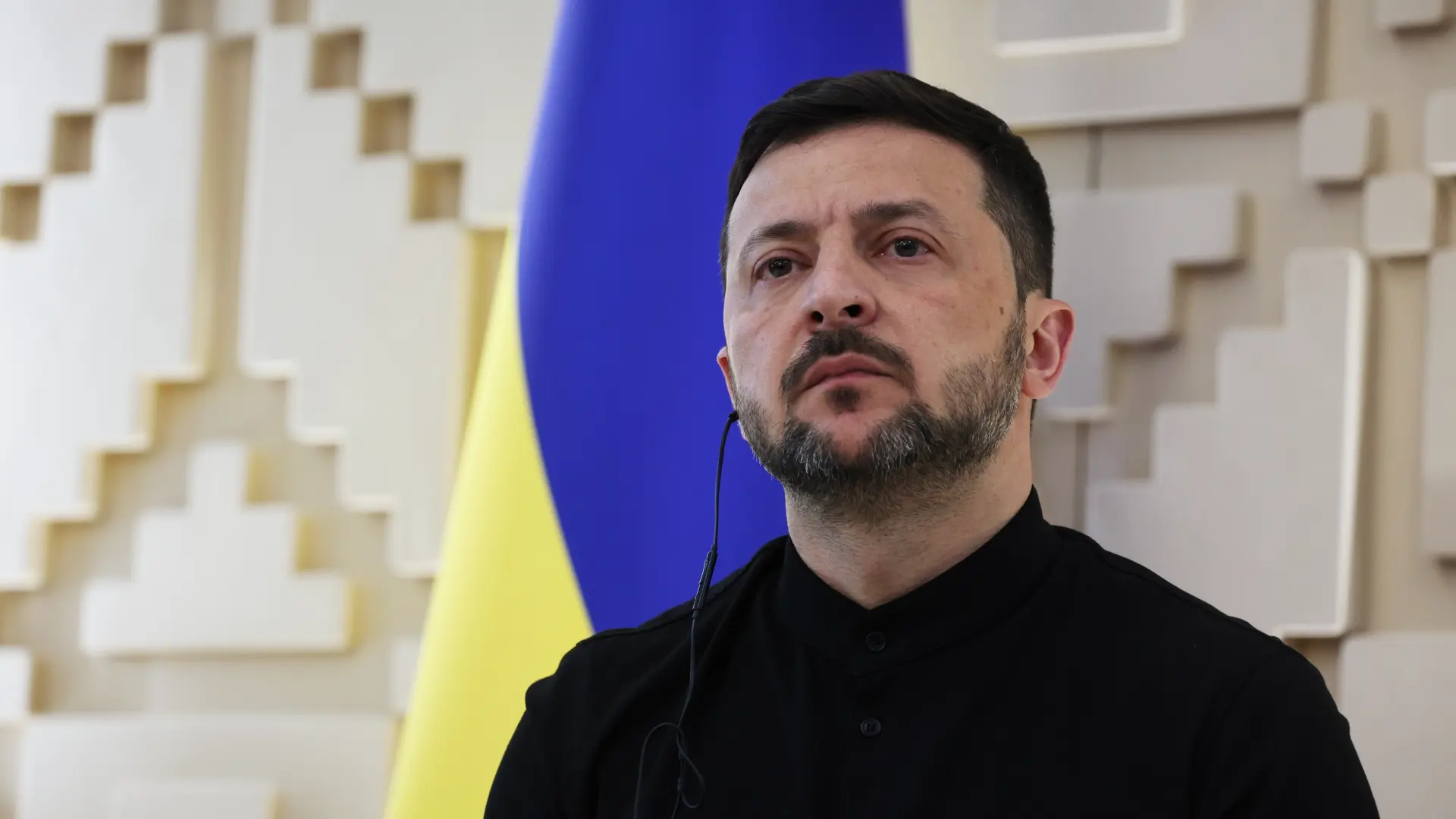 Zelenski pide a los socios europeos una respuesta "fuerte" ante el "teatro" de Rusia en la cumbre de Turquía