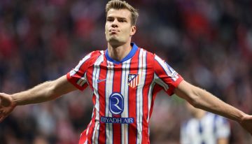 Atlético de Madrid no extraña los goles de Julián Álvarez porque Sorloth está en modo salvaje, EN VIVO: se despachó con un póker en media hora e hizo historia