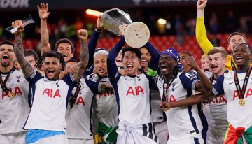 Cuti Romero, histórico y campeón: Tottenham venció al Manchester United y salvó la temporada con la Europa League