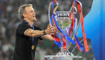Luis Enrique, el cerebro de un PSG colosal que es el nuevo rey de la Champions League: de la bandera y la remera que recordó a su hija Xana al amor de sus jugadores