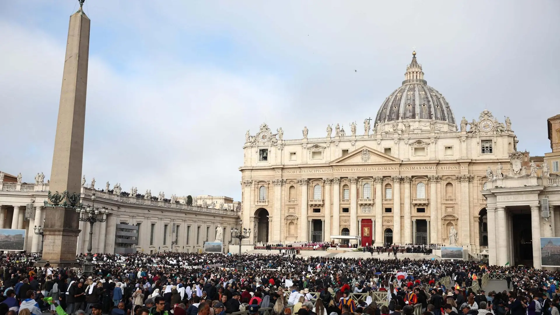 Última hora del cónclave para elegir al nuevo Papa, en directo | Roma se prepara para elegir al sucesor de Francisco