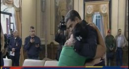 Maduro recibió en Miraflores a la niña venezolana que fue separada de sus padres en EEUU (VIDEO)