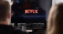 La miniserie de Netflix para reír y es ideal para maratonear un fin de semana