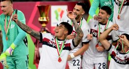 Santi Castro y Benja Domínguez, históricos con el Bologna: venció al Milan y con la Coppa Italia cortó una sequía de 51 años sin títulos locales