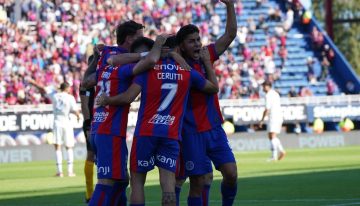Después de otra semana caótica, San Lorenzo sólo se apoya en la épica del equipo de Russo para enfrentar a Argentinos Juniors