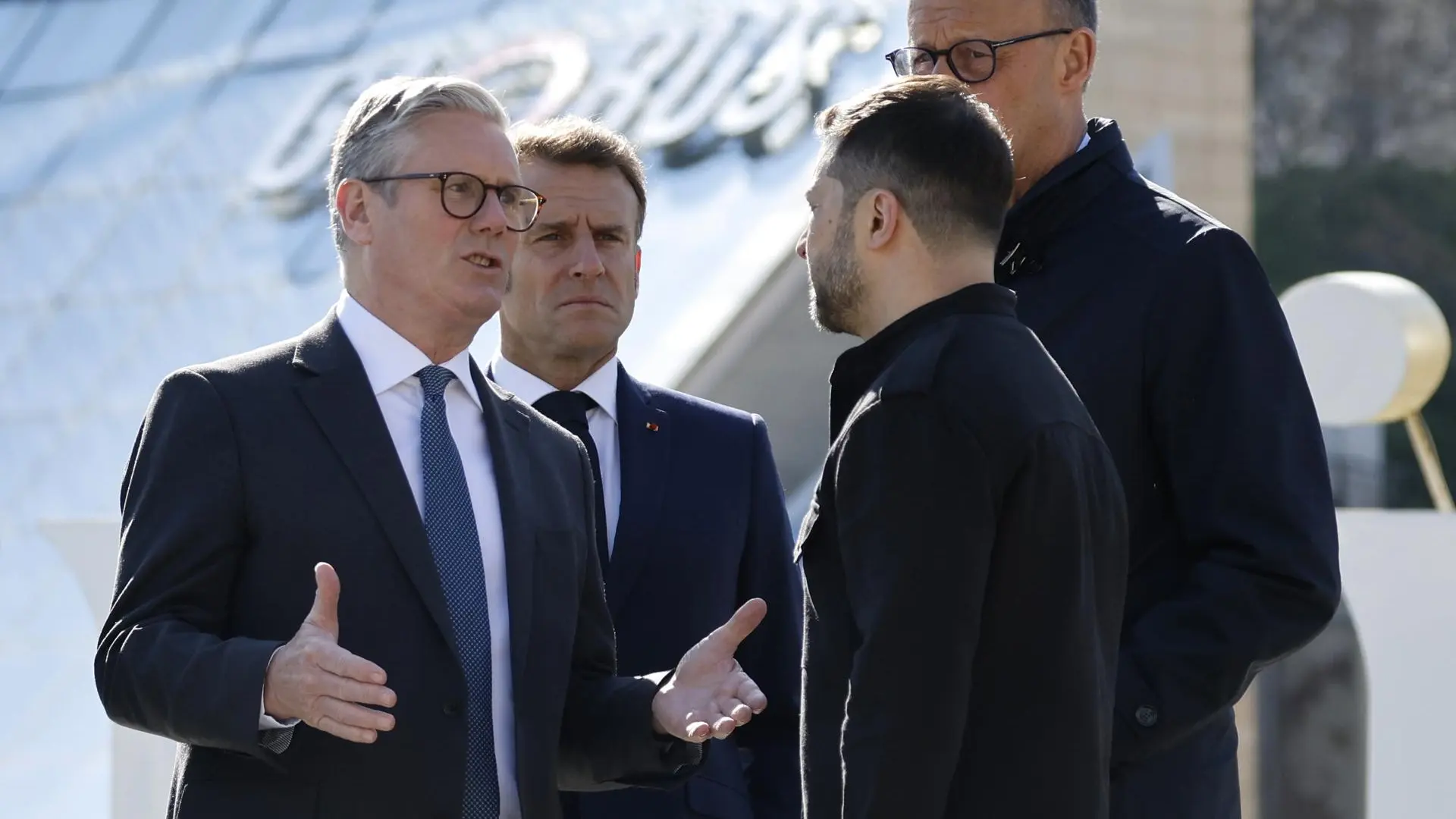 Guerra entre Ucrania y Rusia, en directo | Cumbre de líderes europeos con Zelenski en Kiev mientras Trump pide "acabar con esta estúpida guerra"