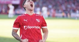 Montiel hizo el gol del año: así fue la chilena digna del Puskás que le da la victoria al Rojo