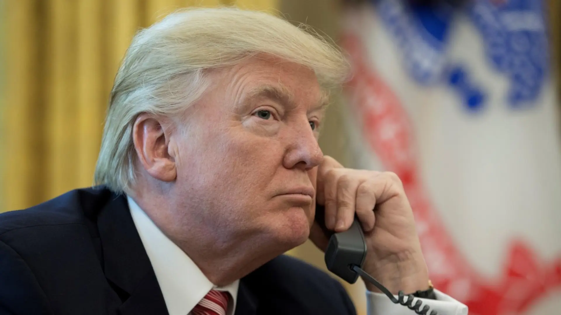 La conversación de Trump con Putin a bordo del Air Force One: "¿Necesitas ayuda con Irán? No, necesito ayuda contigo"