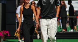 Los dos vestidos infalibles y más bonitos del verano los tiene la jerezana más elegante del Gran Premio de España