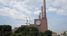 Planta de Volkswagen en Wolfsburgo tendrá semana laboral de 4 días por traslado del Golf a México