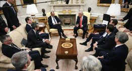 Jefe del gobierno alemán supera prueba de Trump pese a discrepancias sobre Ucrania