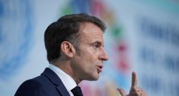Macron responde a Trump: «Groenlandia no está a la venta, como tampoco lo están la Antártida o el alta mar»