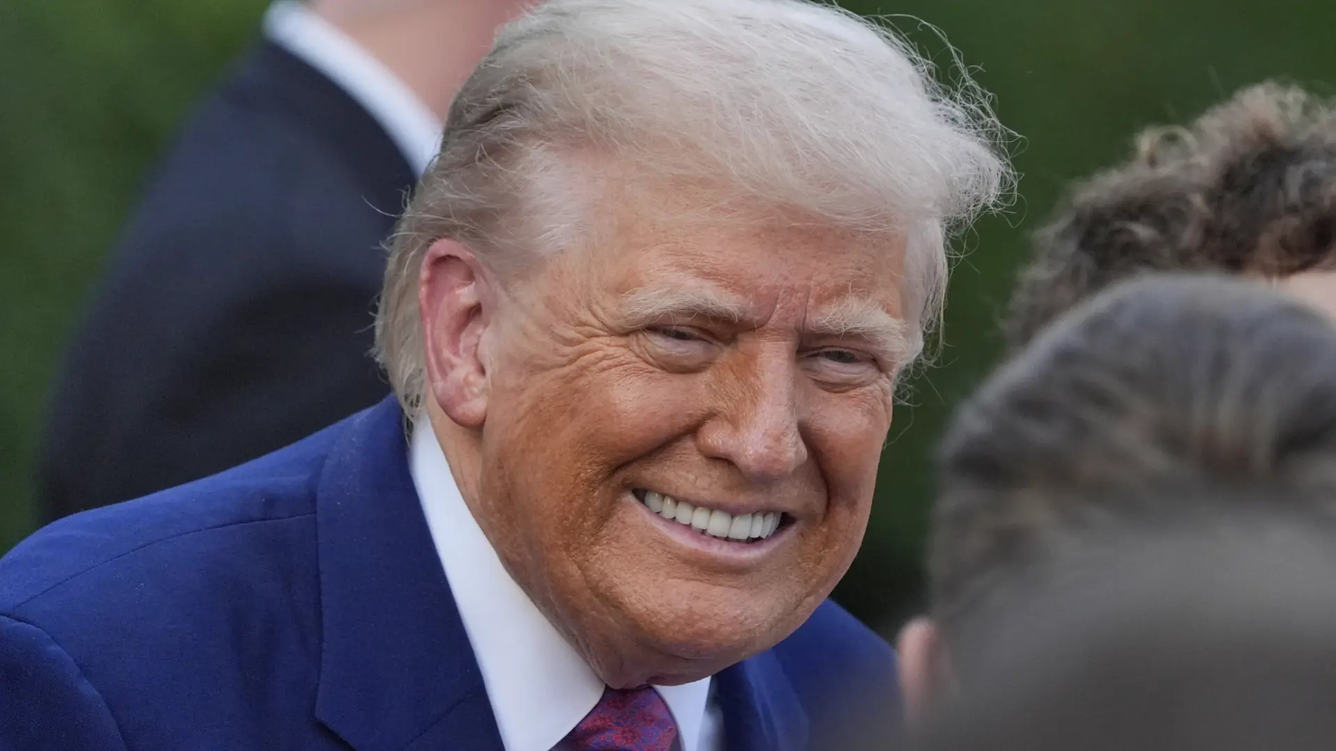 Victoria legal para Trump: el Supremo limita las competencias de los jueces para paralizar las órdenes ejecutivas del presidente de EEUU