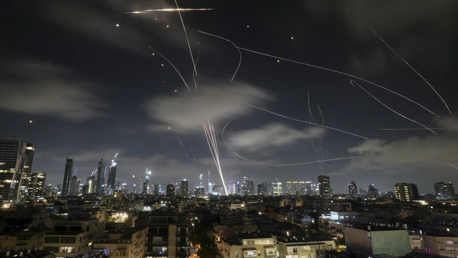 Guerra entre Israel e Irán, en directo | Israel golpea instalaciones nucleares: "Hemos retrasado que tengan una bomba nuclear"