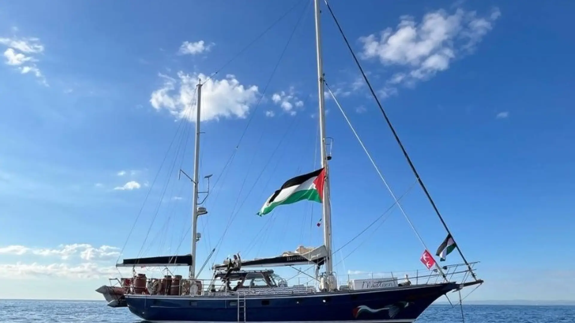 Denuncian el "secuestro" de los voluntarios de Madleen poco después de que Israel les haya exigido que cambie de rumbo