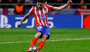 El polémico penal de Julián Álvarez contra el Real Madrid provocó un cambio de regla: ya no será anulado