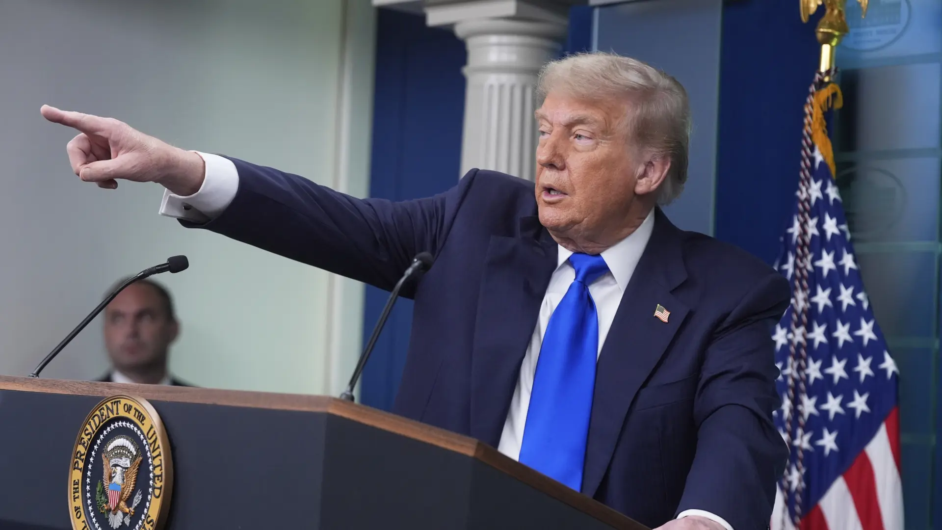 Trump saca adelante su 'hermoso' proyecto de ley con republicanos en contra y críticas de Musk: "Destruirá millones de empleos"