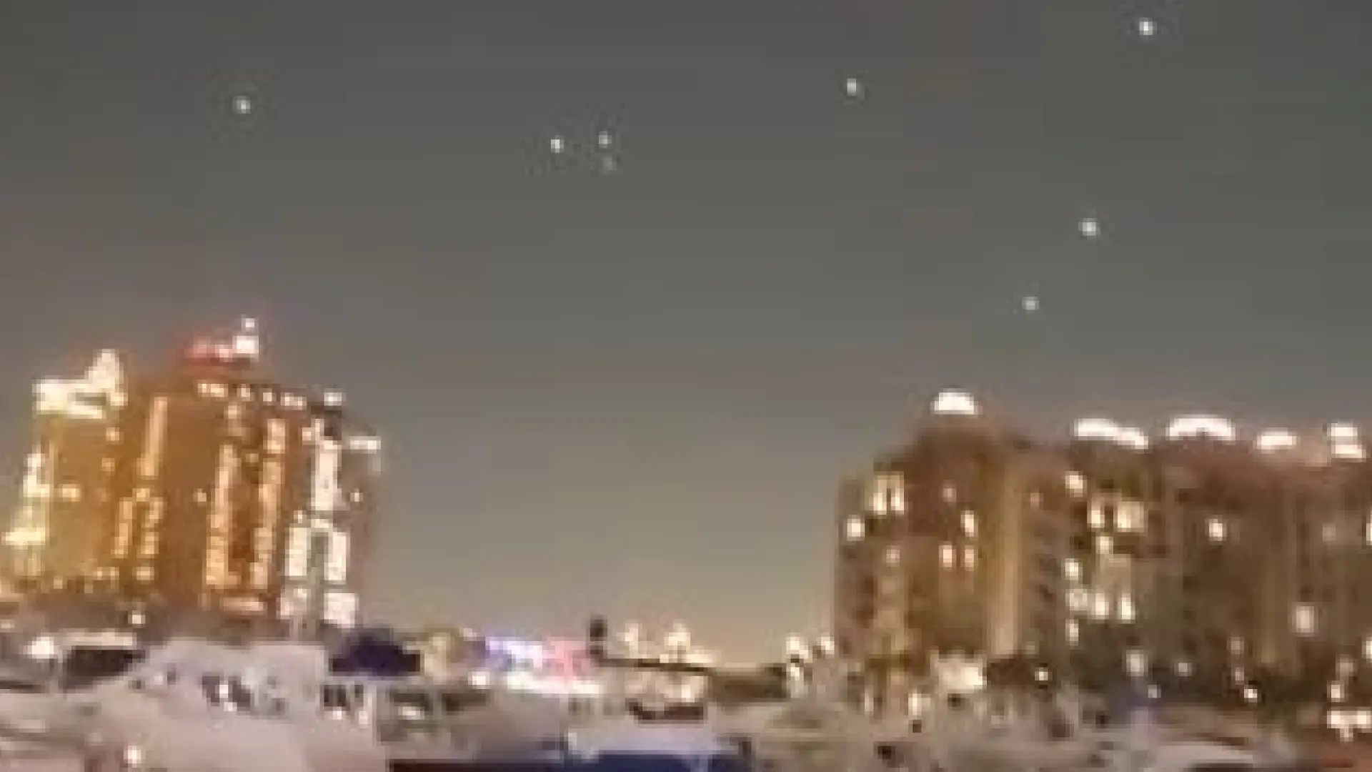 Los vídeos e imágenes del ataque de Irán a la base estadounidense Al Udeid en Catar durante la operación 'Anuncio de Victoria'