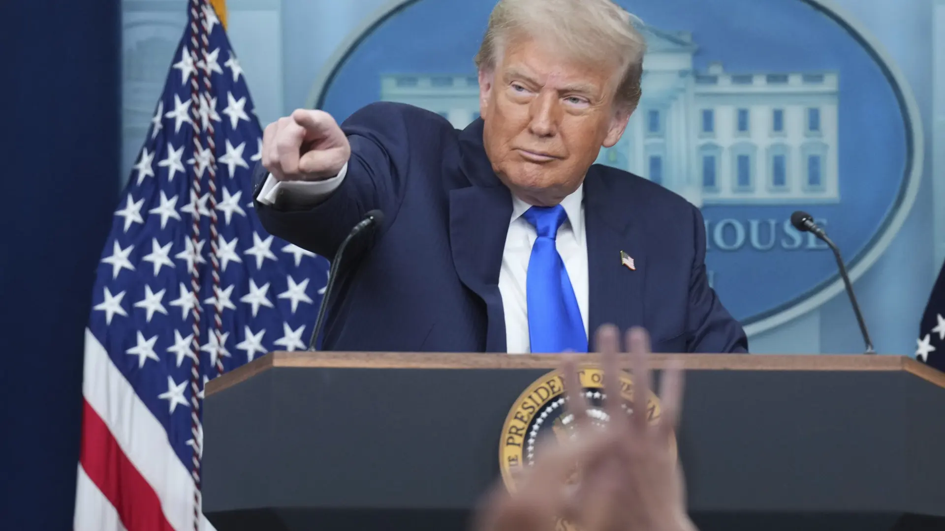 Trump no descarta volver a atacar Irán si hay informes de nuevo enriquecimiento de uranio