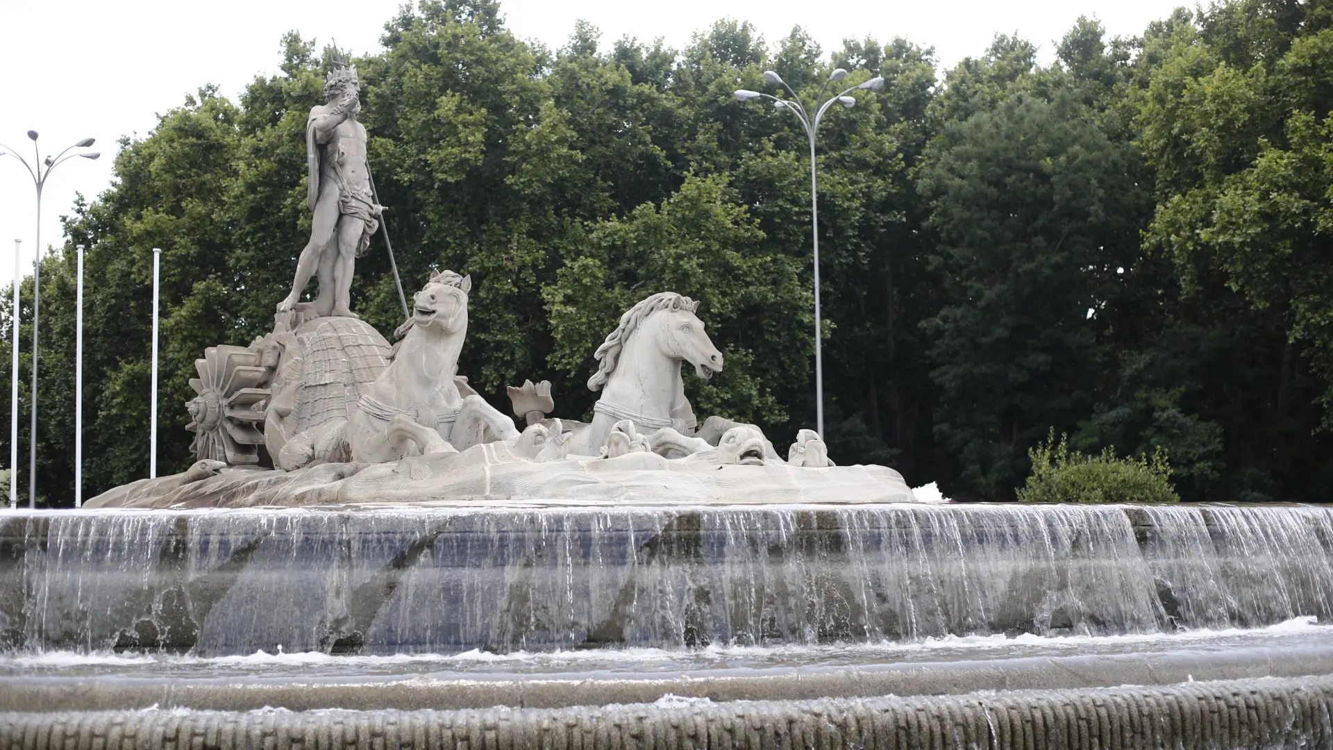 'The New York Times' destaca la "fascinación de Madrid por el mar", pese a estar a cientos de kilómetros de la costa